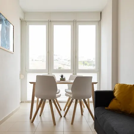 Coconout Canteras Just A 5-minute Stroll Away Apartment